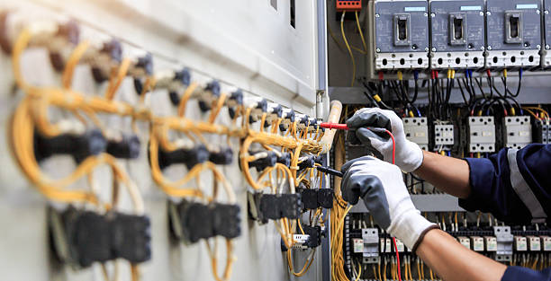 Professional Electrician technician working in Scandia, MN